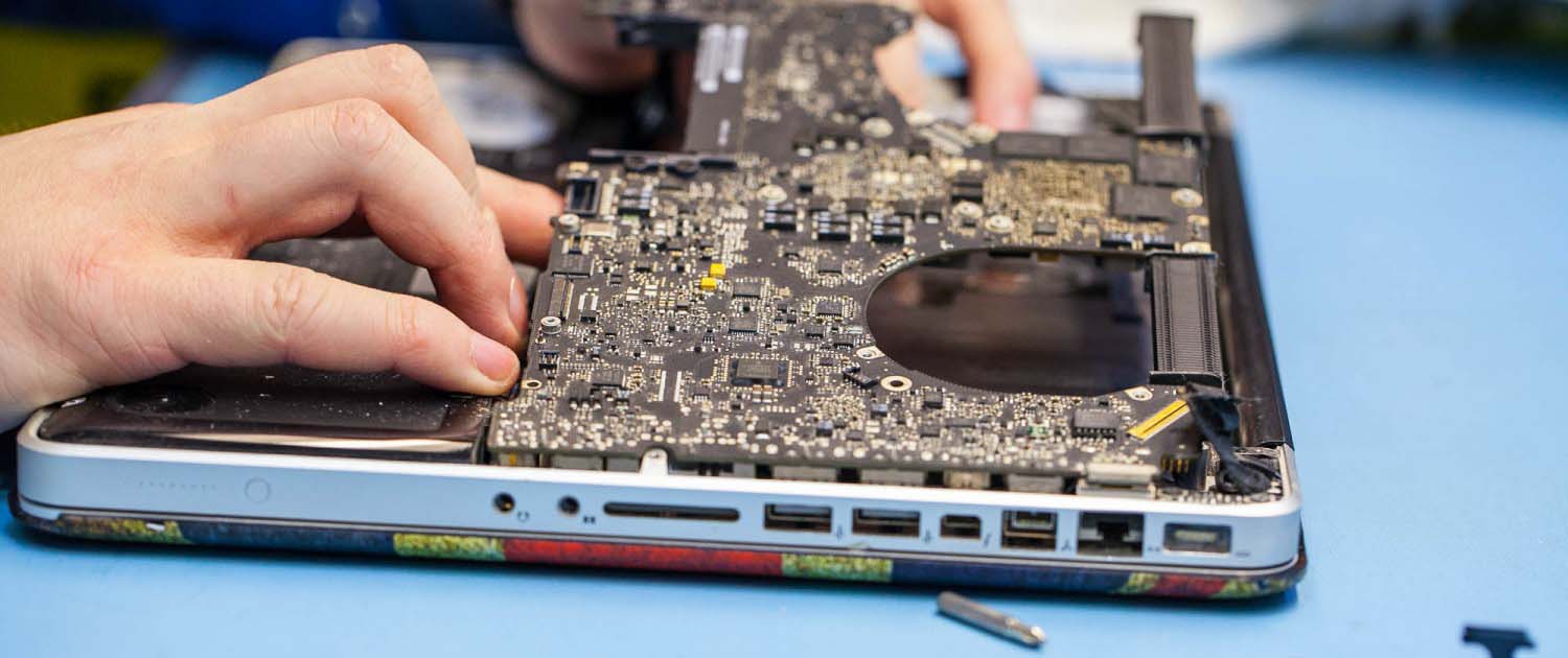 Замена или ремонт видеочипа ноутбука Apple MacBook в Великом Новгороде