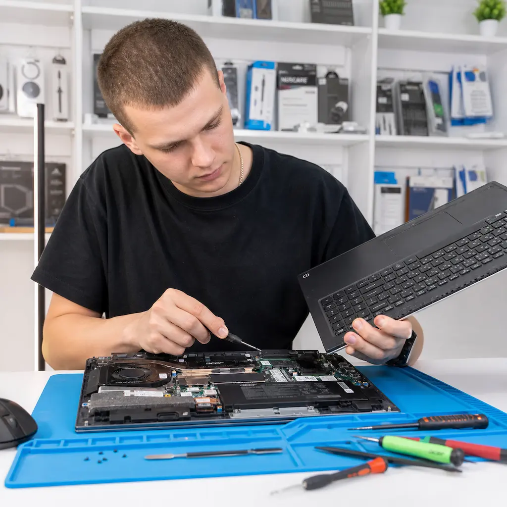 заменить клавиатуру на ноутбуке Acer в Великом Новгороде