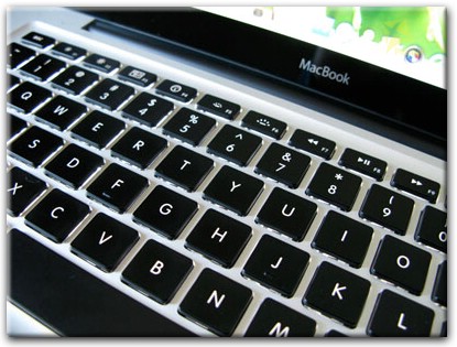 Замена клавиатуры Apple MacBook в Великом Новгороде