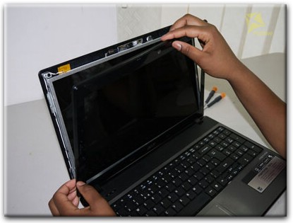 Замена экрана ноутбука Acer в Великом Новгороде